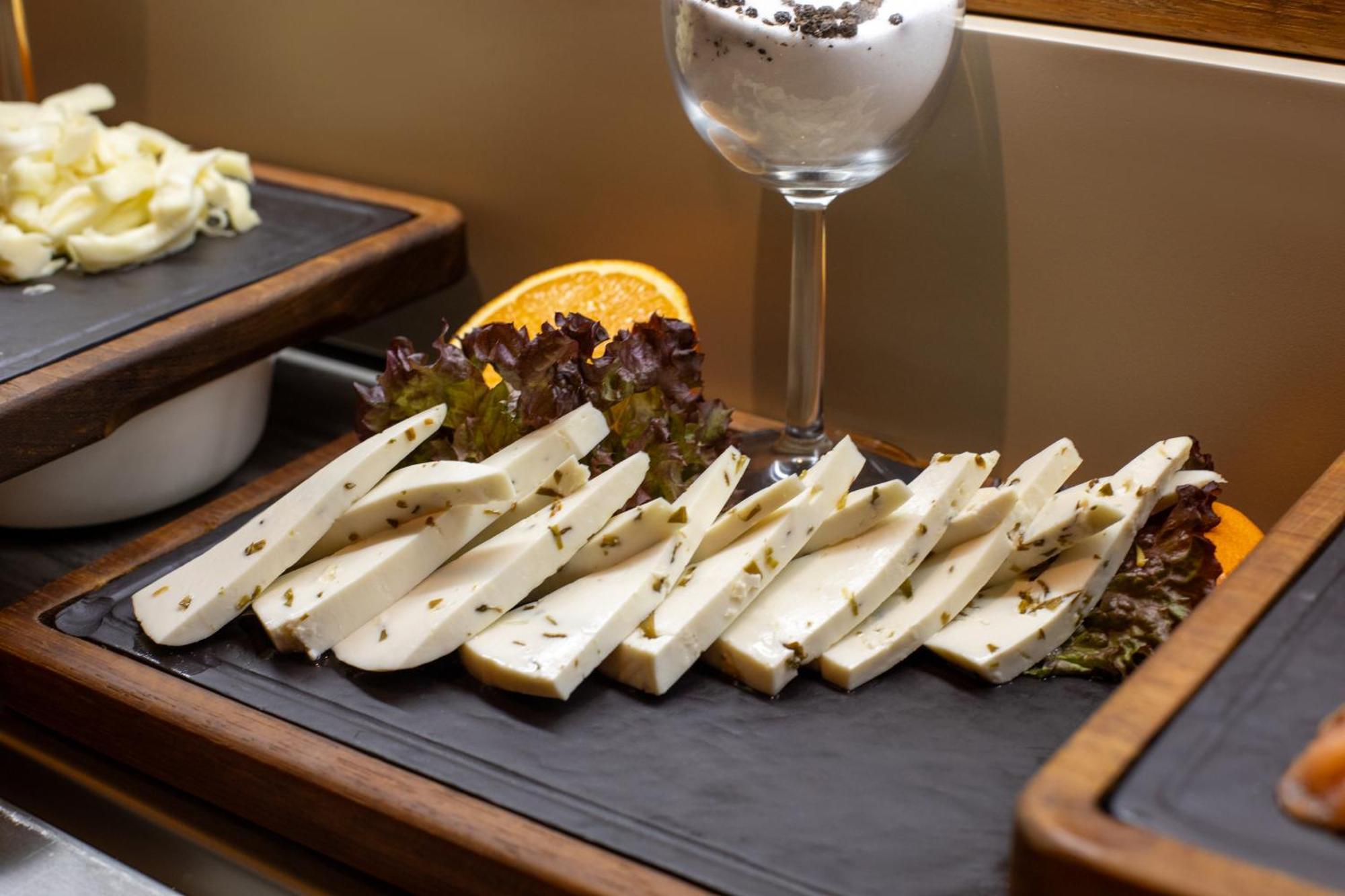 Bentley Hotel Old City-Special Class Istanbul Exterior photo Idiazabal cheese