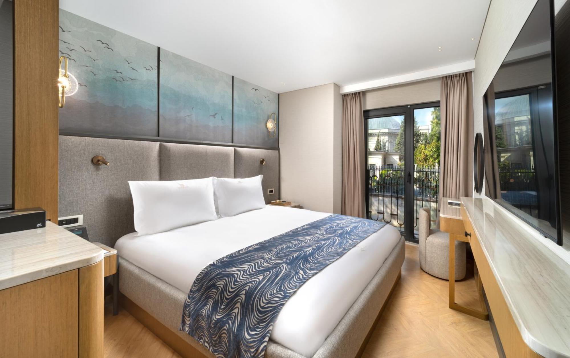 Bentley Hotel Old City-Special Class Istanbul Exterior photo Deluxe Room